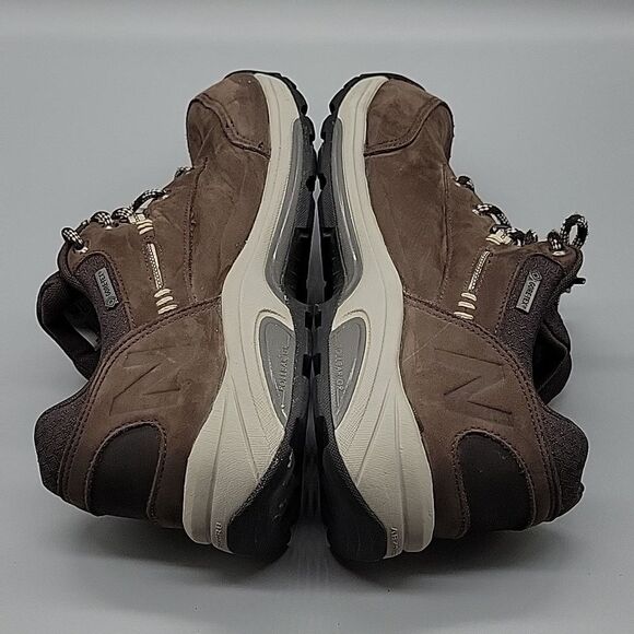 New Balance Women's Size 10.5 US Brown Gore-tex Waterproof Walking Shoes - Picture 8 of 10